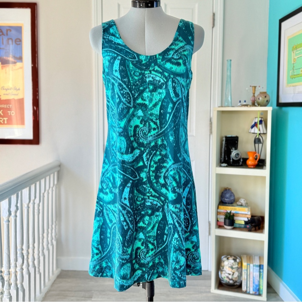Athleta Garden Isle Dress with Shelf Bra (size S)